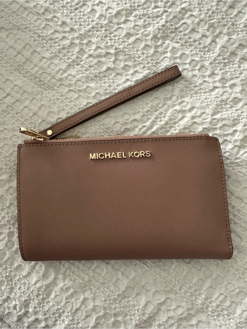 Michael Kors Jet Set Large Wristlet Wallet